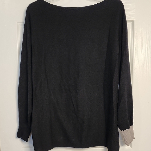 Amelia Women's Colorblock Sweater - Black, Gray, and White - Picture 7 of 9